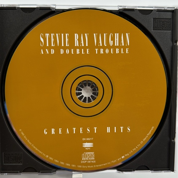 Stevie Ray Vaughan And Double Trouble - Greatest Hits on CD. 1995 - Picture 4 of 5